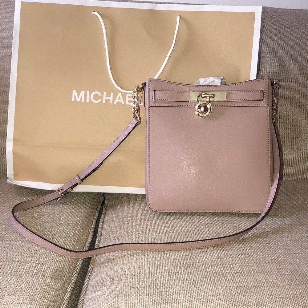 Michael Kors Hamilton Messenger